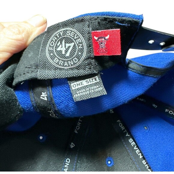 47 Chicago Bulls Sure Shot Two Tone Captain NBA Adjustable SnapBack Cap Hat Blue - Picture 5 of 7
